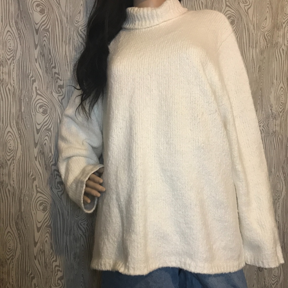 Talbots Cream Oversized TurtleNeck Sweater